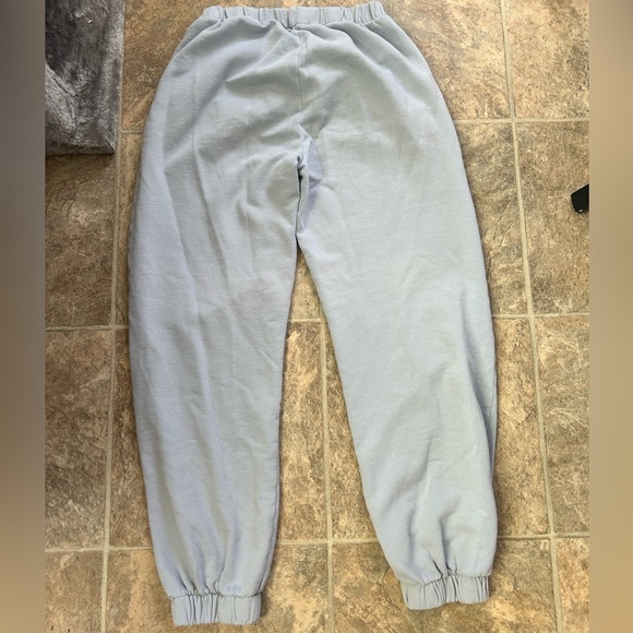 Brandy Melville blue sweatpants - Picture 2 of 8